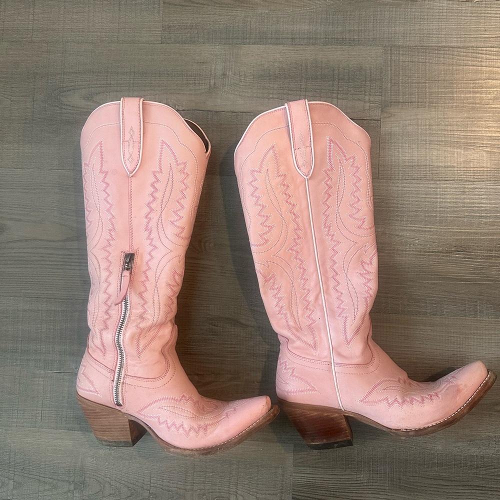Ariat Pink Heeled Western Boots with Decorative Stitching